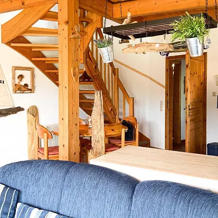 Ginster Ferienhaus * Zingst